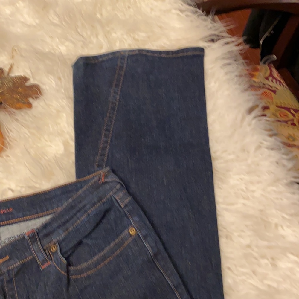 Dark denim jeans with flare leg bottom. Size 10 - Picture 2 of 7